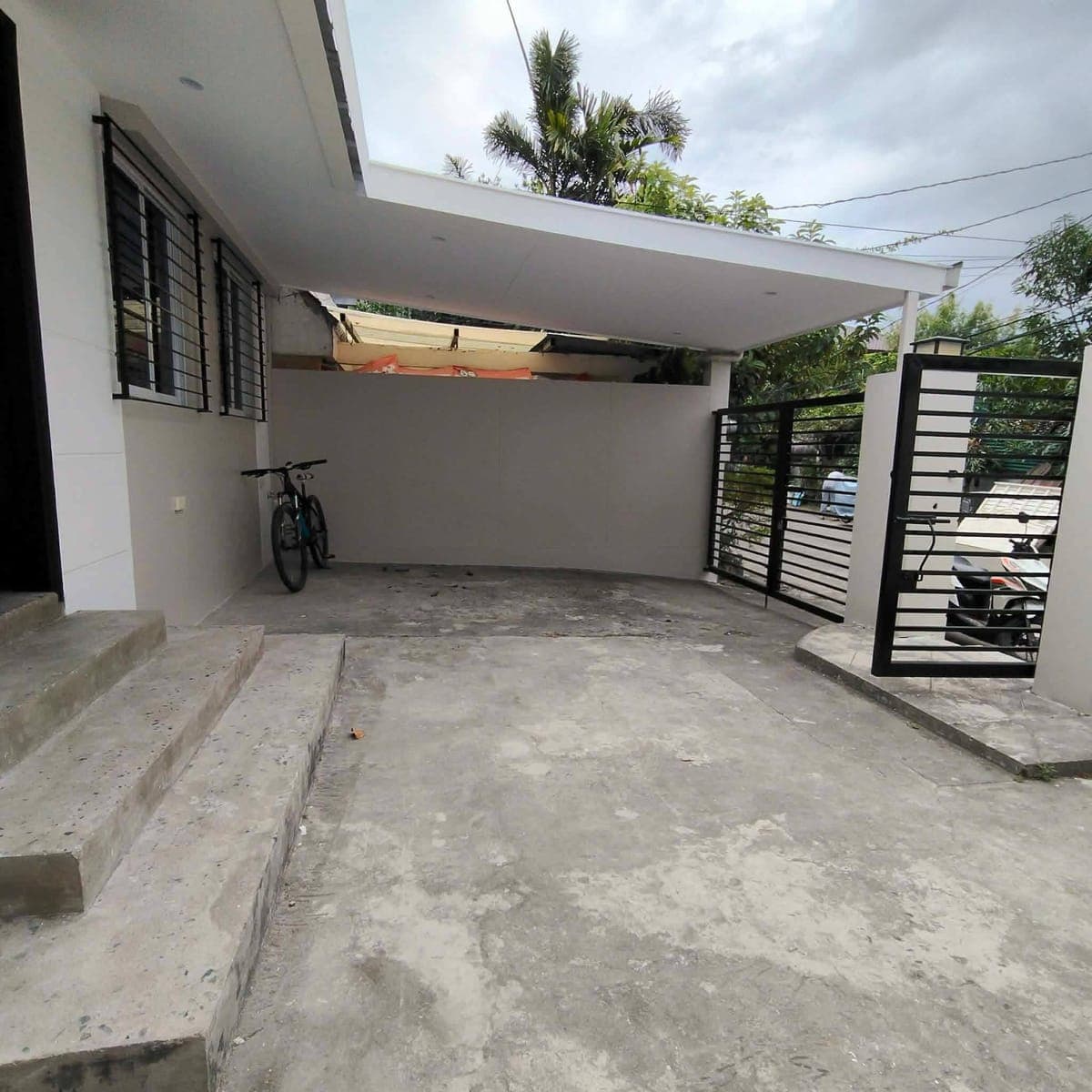 🏠MODERN HOUSE FOR RENT IN BF PARAÑAQUE🏡 - photo 4