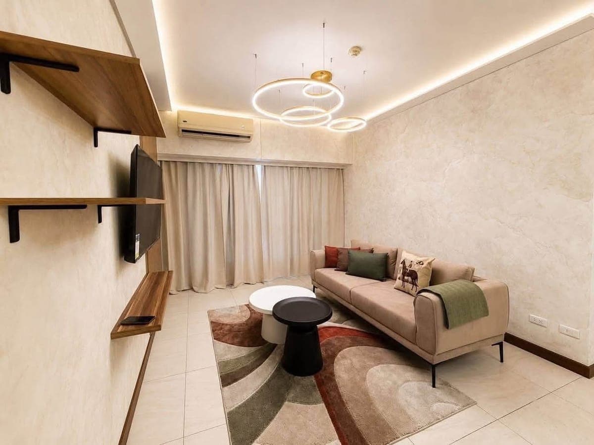 The Royalton at Capitol Commons - photo 4