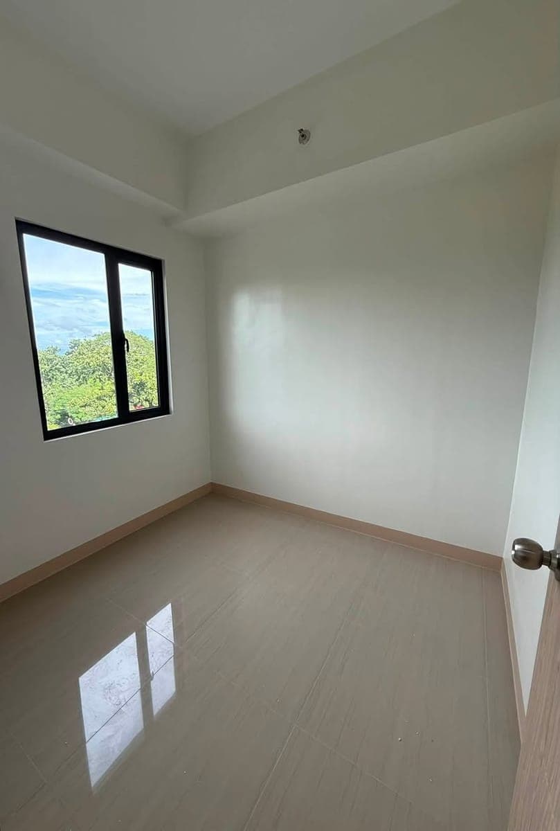 For Rent: Lowest Offer - photo 2