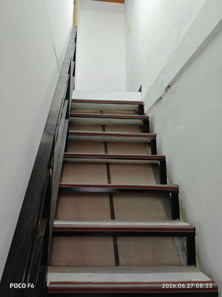 FOR RENT - photo 4