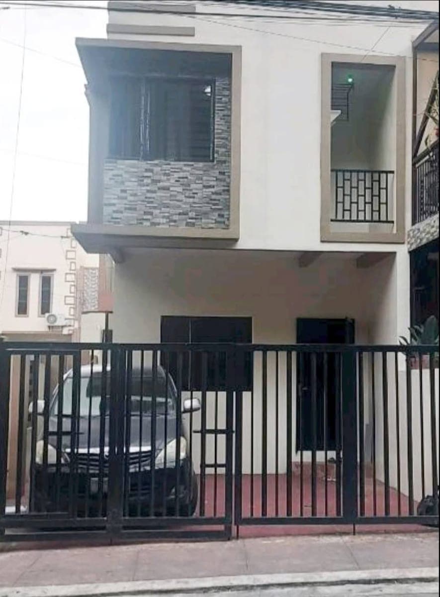 Townhouse for rent in Marikina Heights - photo 1
