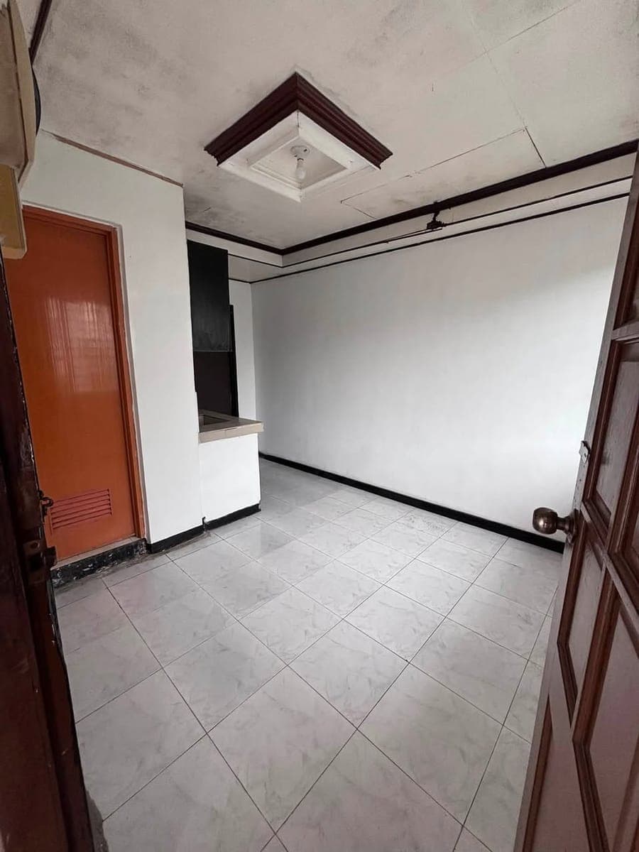 APARTMENT FOR RENT - photo 2