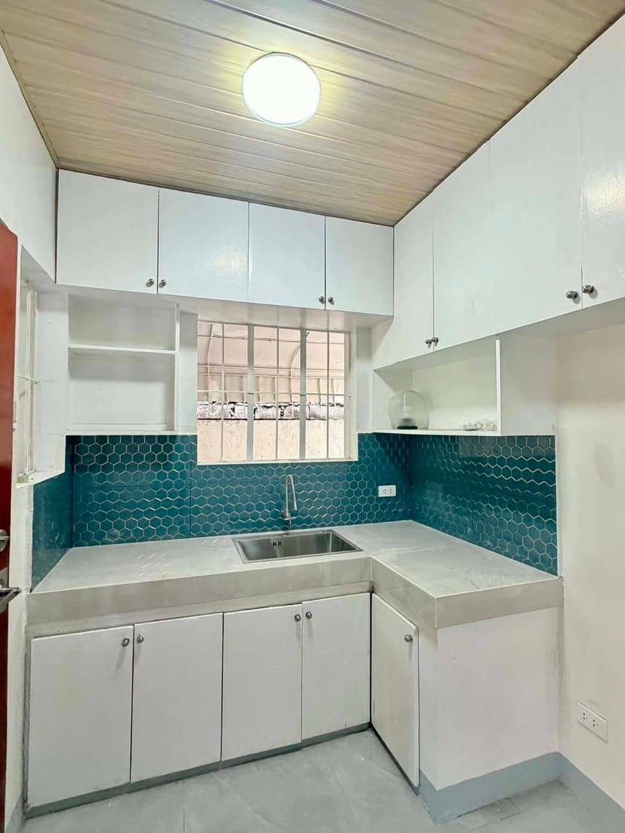 FOR RENT: Bungalow House - photo 3