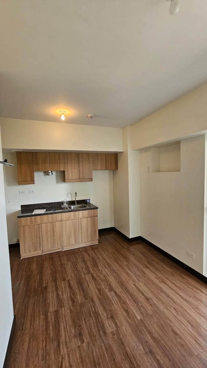 1BEDROOM RUSH FOR RENT NEAR AYALA MALLS FELIZ, SM MARIKINA & EASTWOOD 🍀 - photo 2