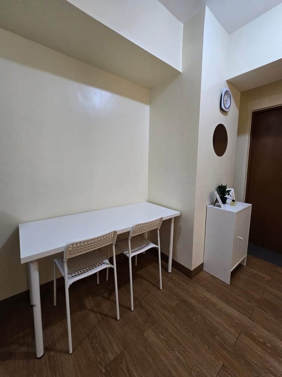 FOR RENT - FULLY FURNISHED - BRAND NEW UNIT - photo 4