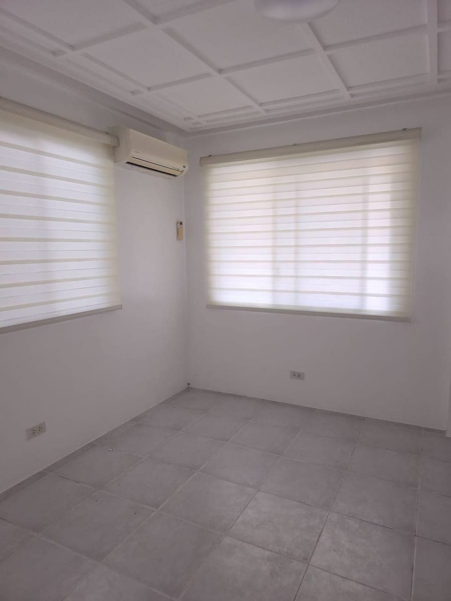 HOUSE FOR RENT - photo 2
