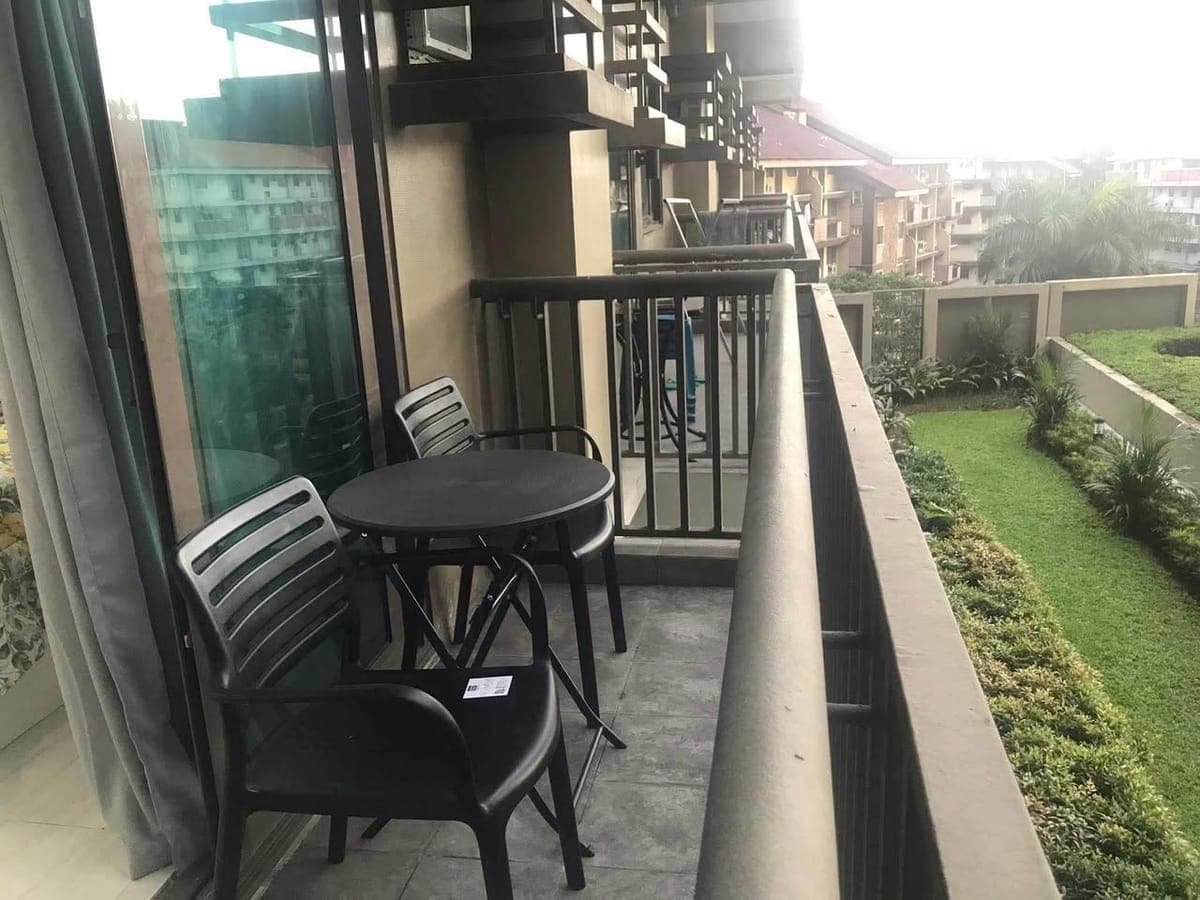 2BR FULLY FURNISHED NEAR EASTWOOD‼️ - photo 1