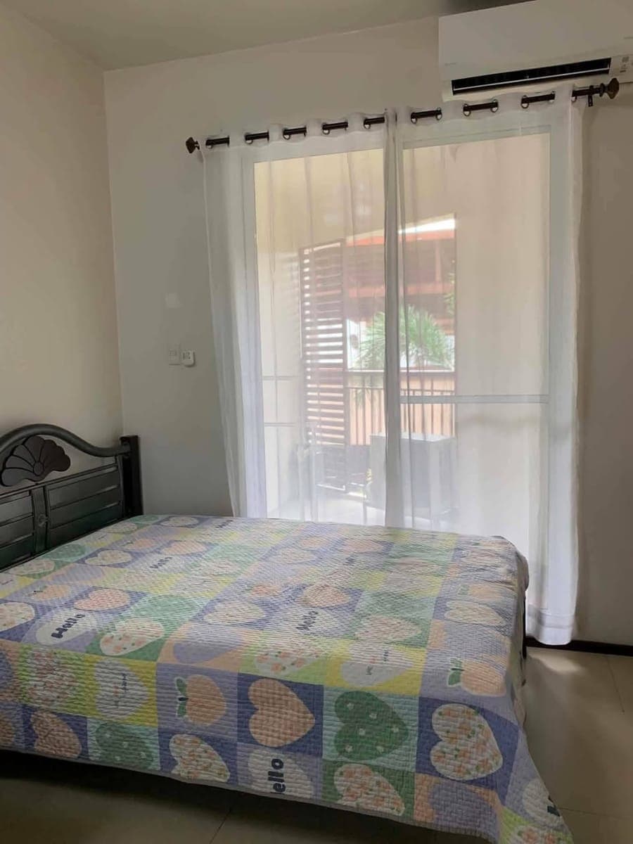 🌿🌿 STILL LOOKING A CONDO UNIT FOR RENT? RUSH FOR LEASE STUDIO FURNISHED WITH SPACIOUS BALCONY JUST... - photo 1