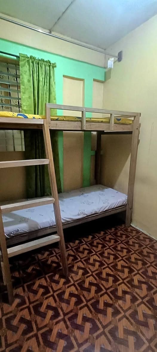 Room for rent with bunk bed.. - photo 1