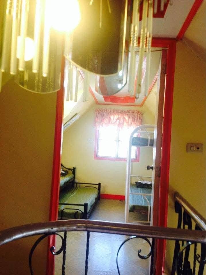 LADIES BEDSPACER - at Block 17, Lot 15-B, Purok 3, Chavez St., Central Bicutan ,Taguig City.. - photo 1