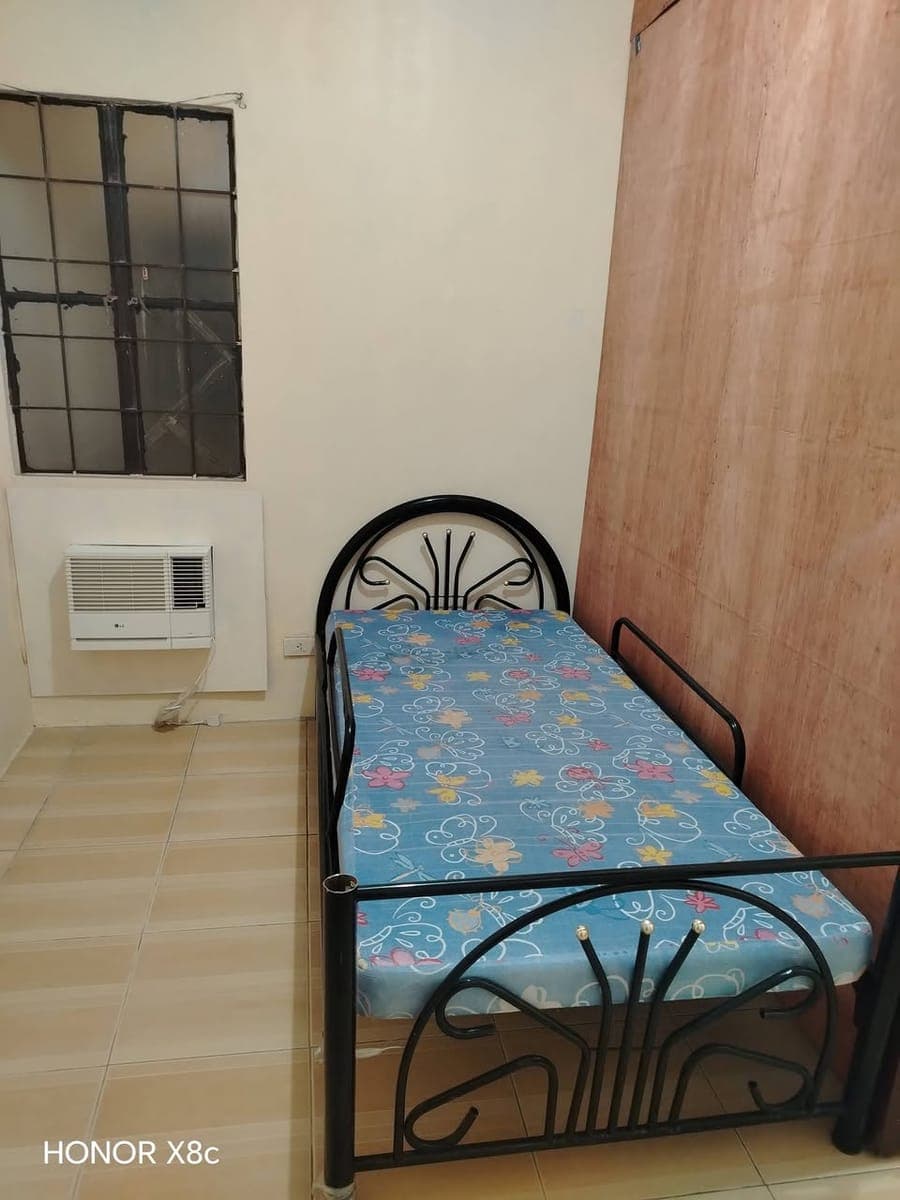 This post contains, Apartment For Rent located at Lopez Avenue corner ELDANDA street batong malake L... - photo 4