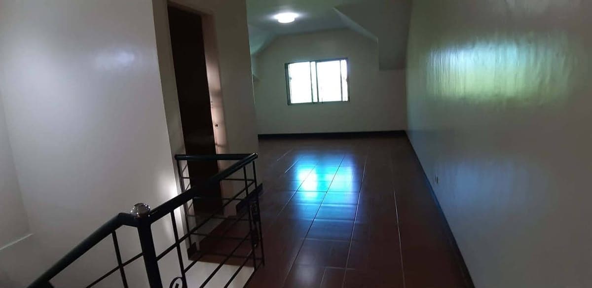 HOUSE FOR RENT - photo 4