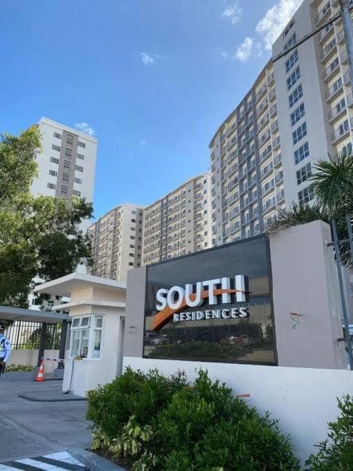 **For Rent or Sale: 1BR and 2BR Condo units for Rent in South Residences, Las Piñas (behind SM Southmall)** - photo 1