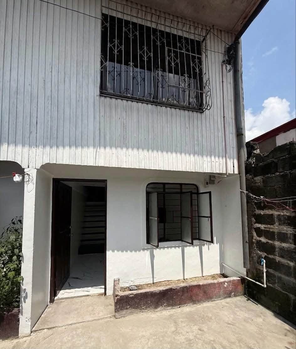 🏡 HOUSE FOR RENT in Muntinlupa! 🏡 - photo 1