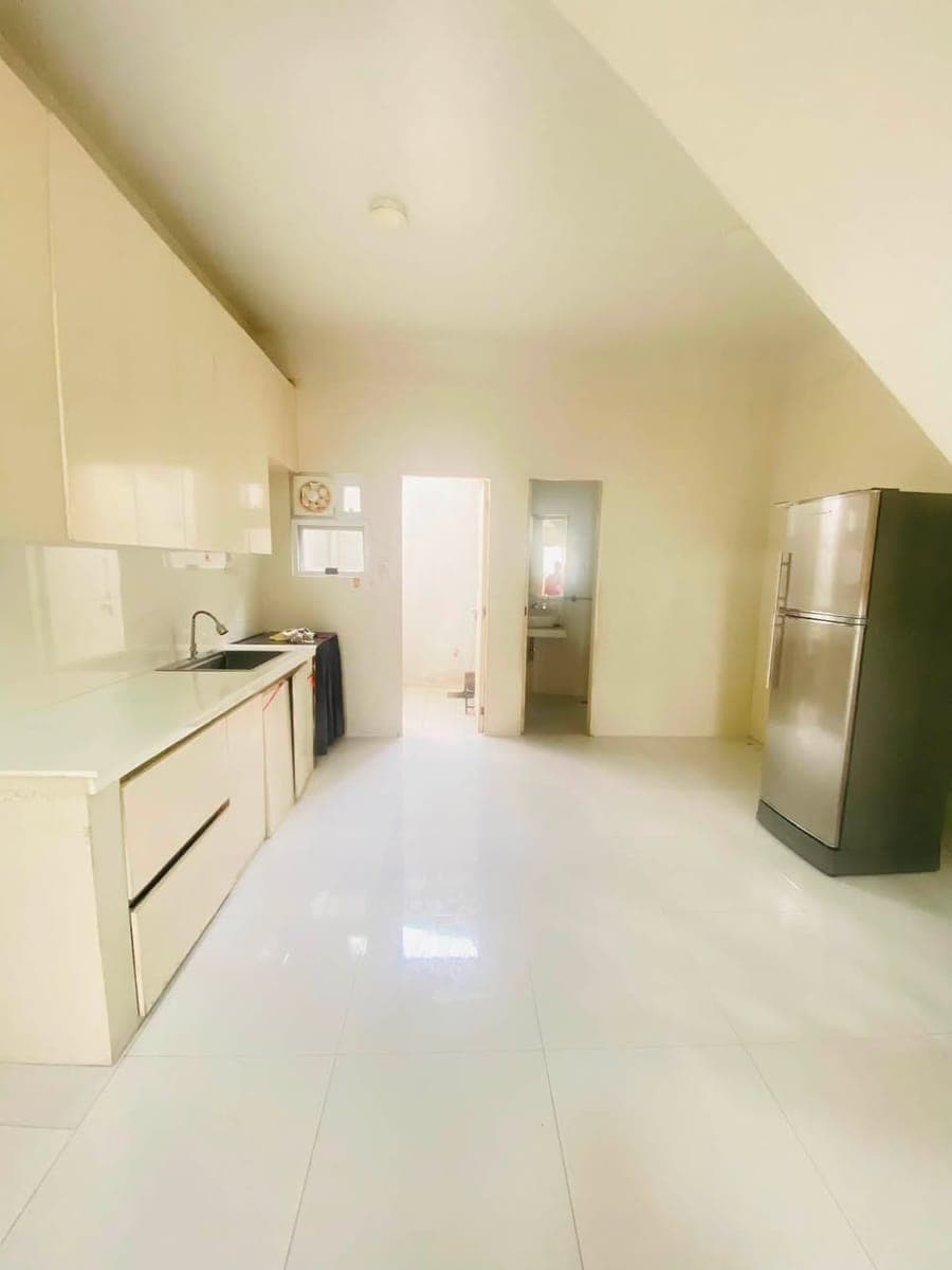 TOWNHOUSE FOR RENT @ Meteor Homes Subd Fortune Marikina - photo 3