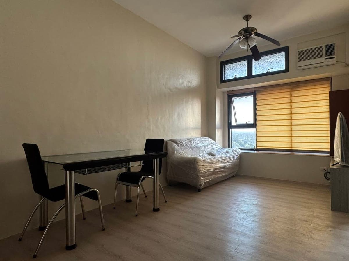 **FOR RENT: Fully Furnished 1-Bedroom Unit in The Levels (Anaheim Tower), Alabang!** 🏙️ - photo 5