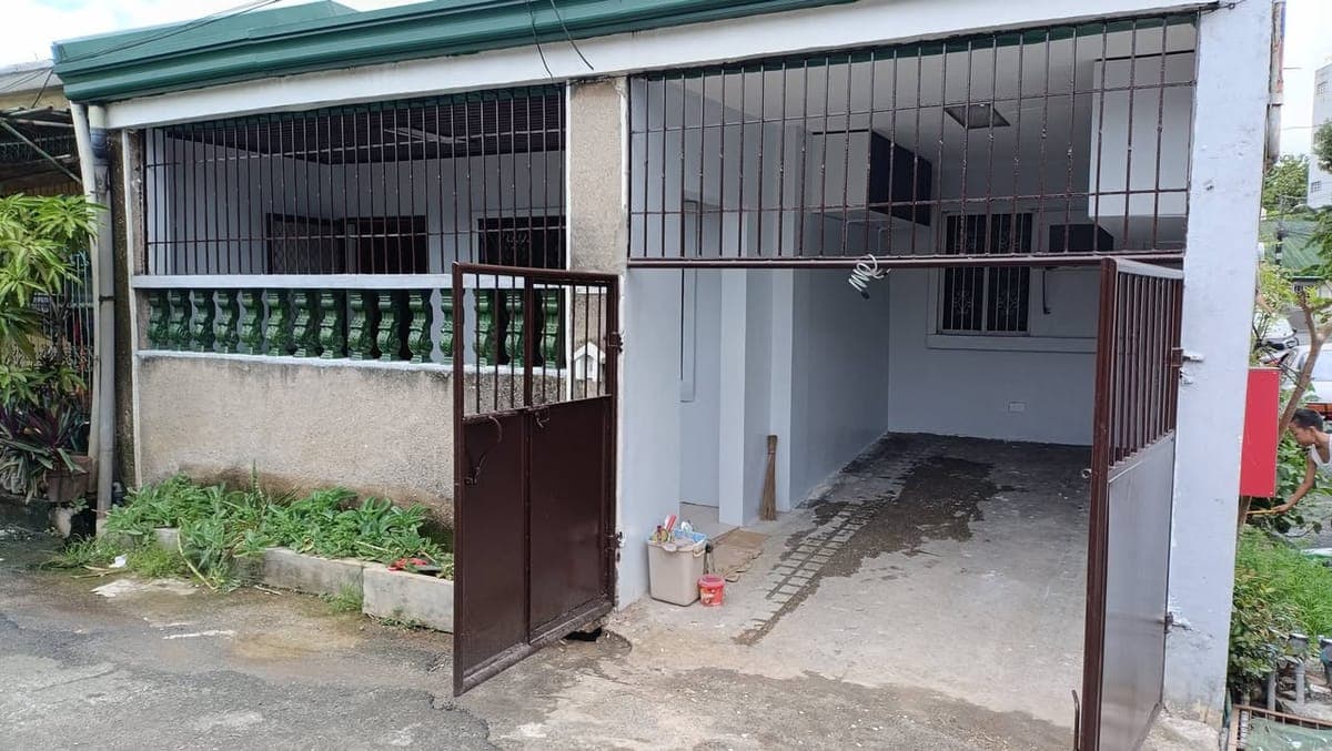 HOUSE FOR RENT-1 YR CONTRACT - photo 1