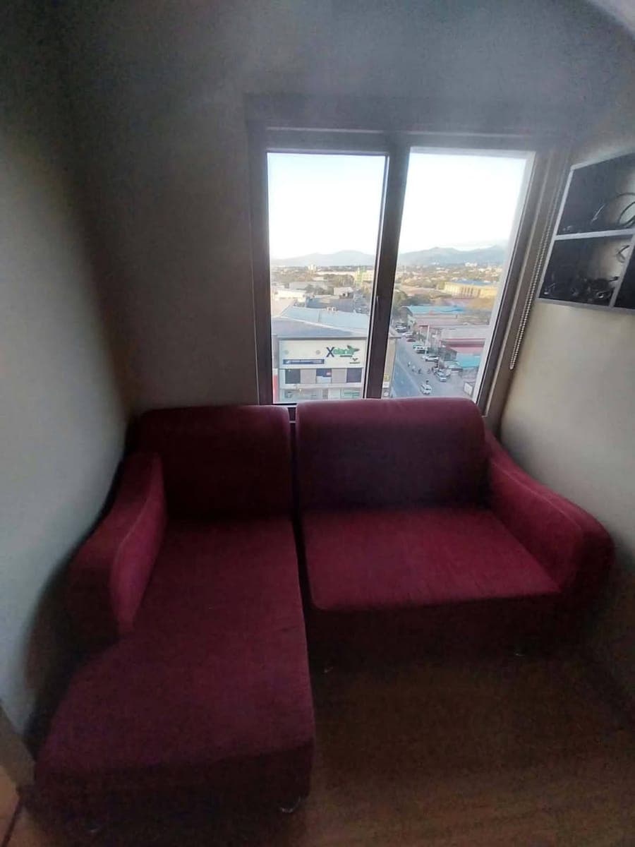 CONDO FOR RENT - photo 2