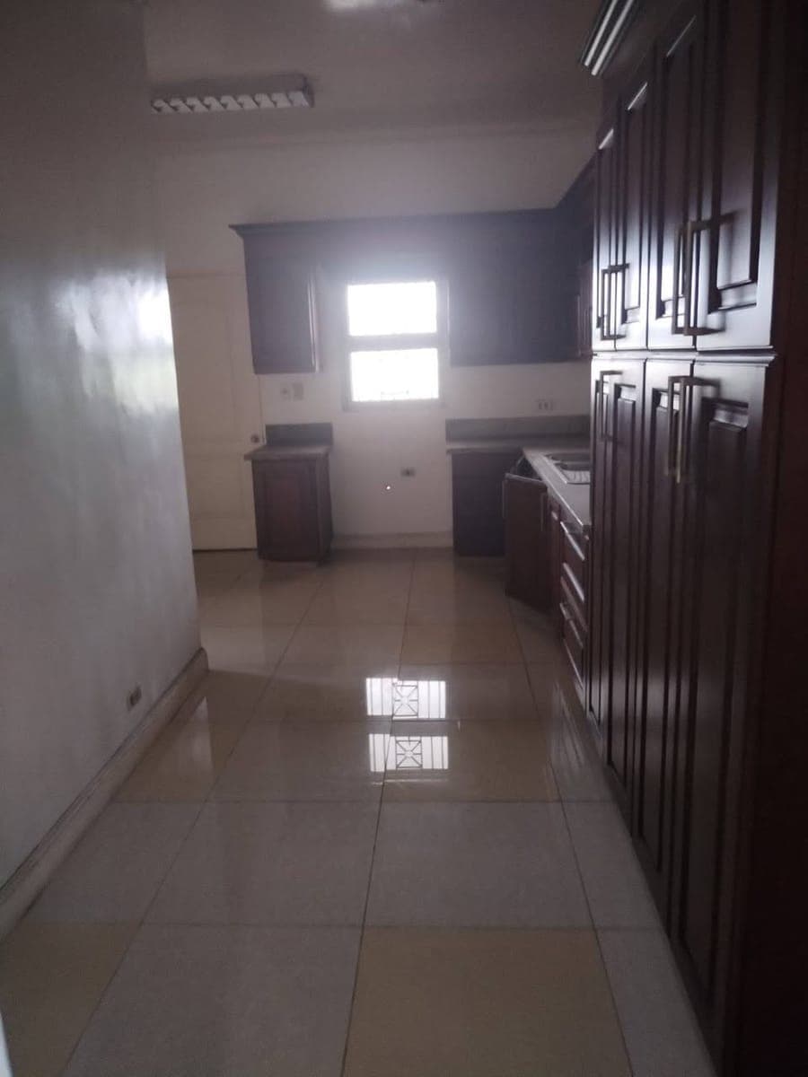 RESIDENTIAL / STORAGE SPACE FOR LEASE - photo 1
