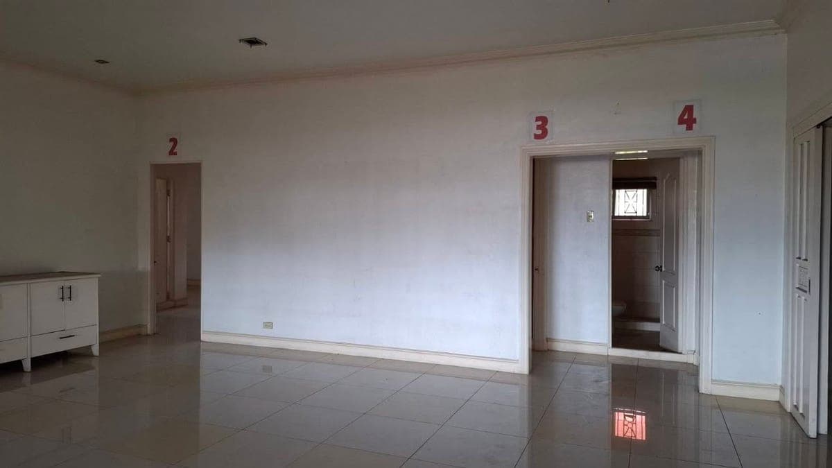 RESIDENTIAL / STORAGE SPACE FOR LEASE - photo 4