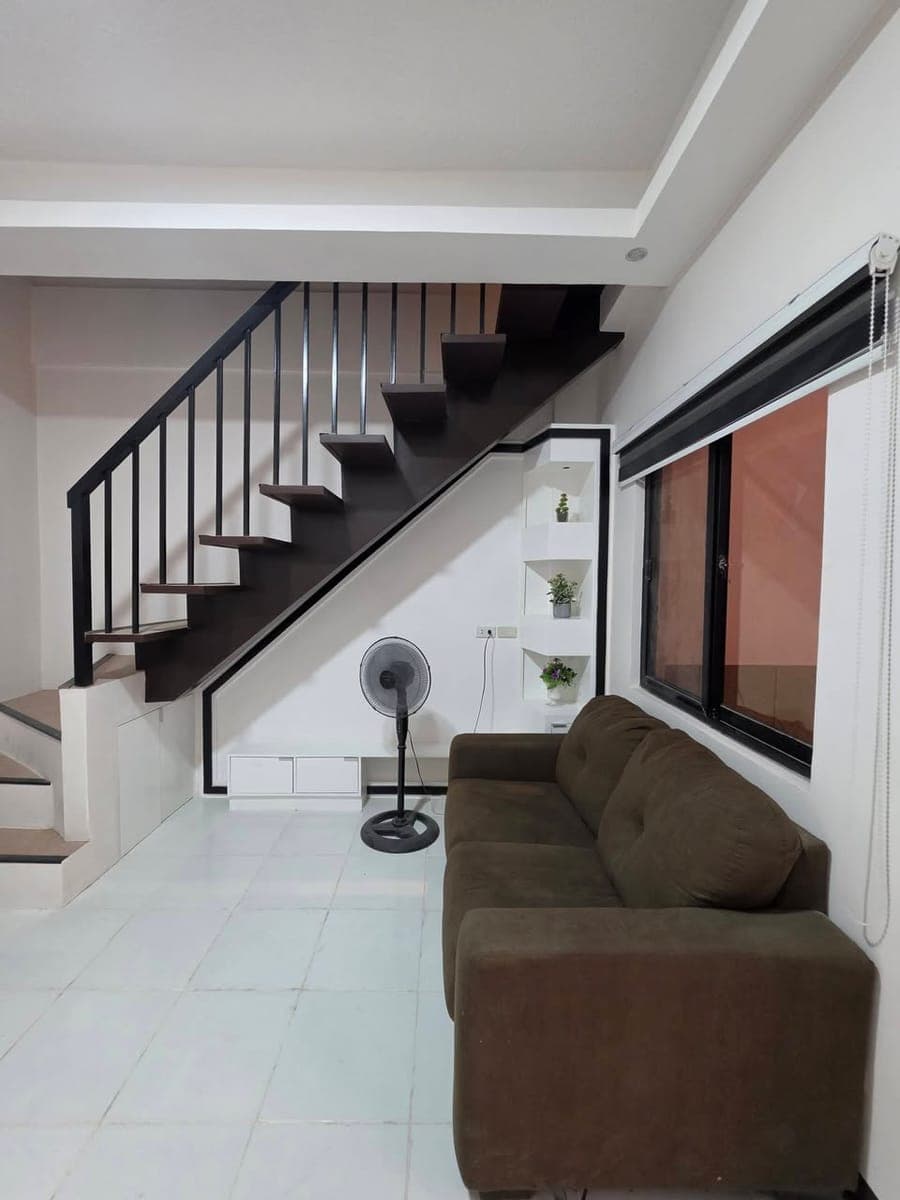 FOR RENT| Newly built 3 Storey Townhouse - photo 3