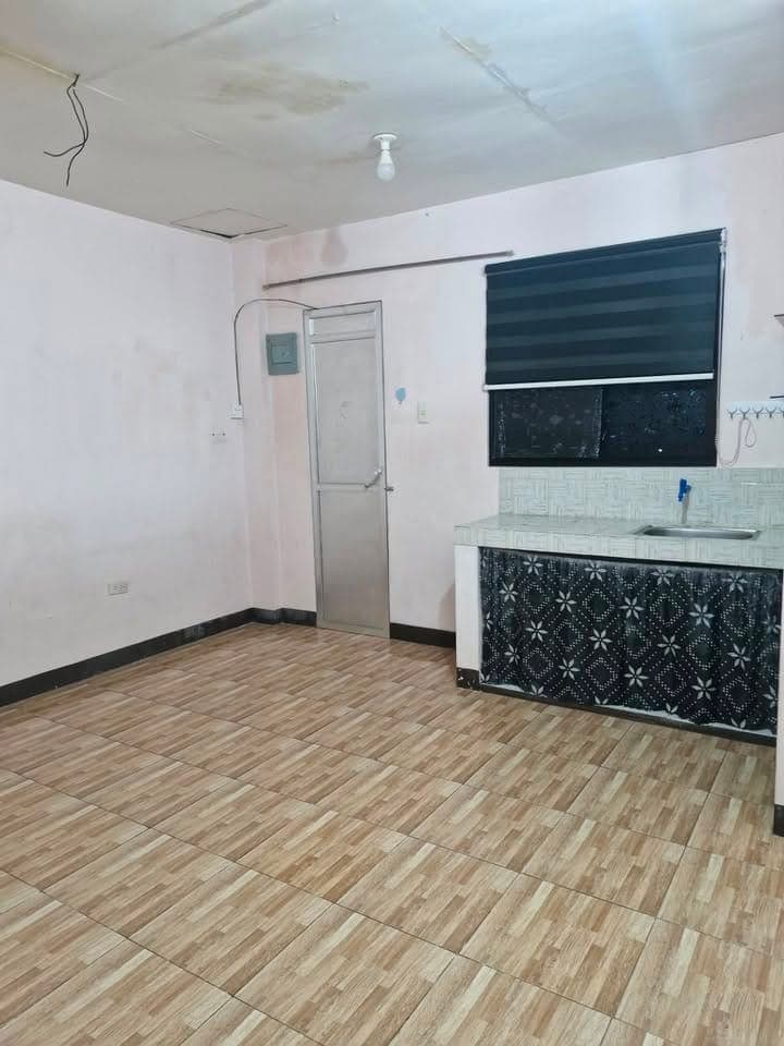 ROOM FOR RENT - studio type maximum of 4 people - photo 3