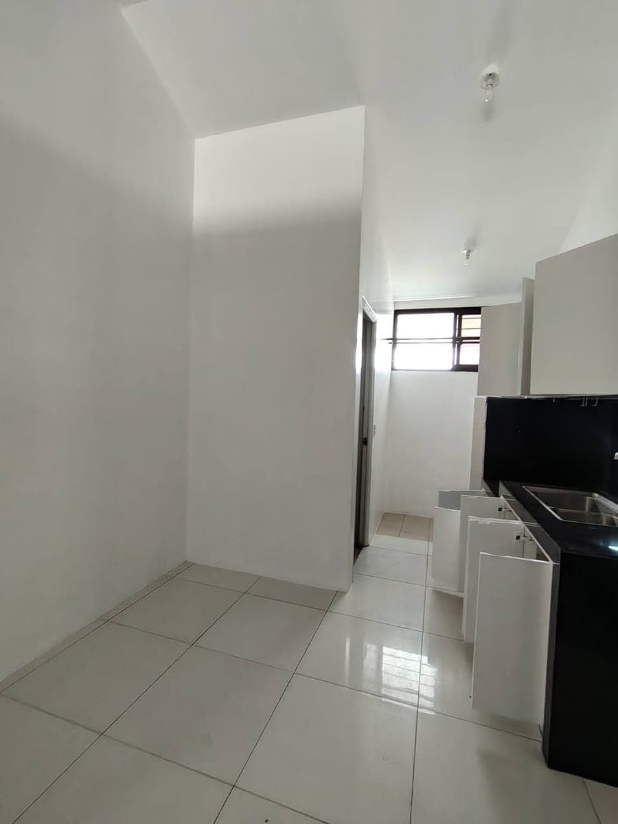 1BEDROOM APARTMENT UNIT FOR RENT - photo 4