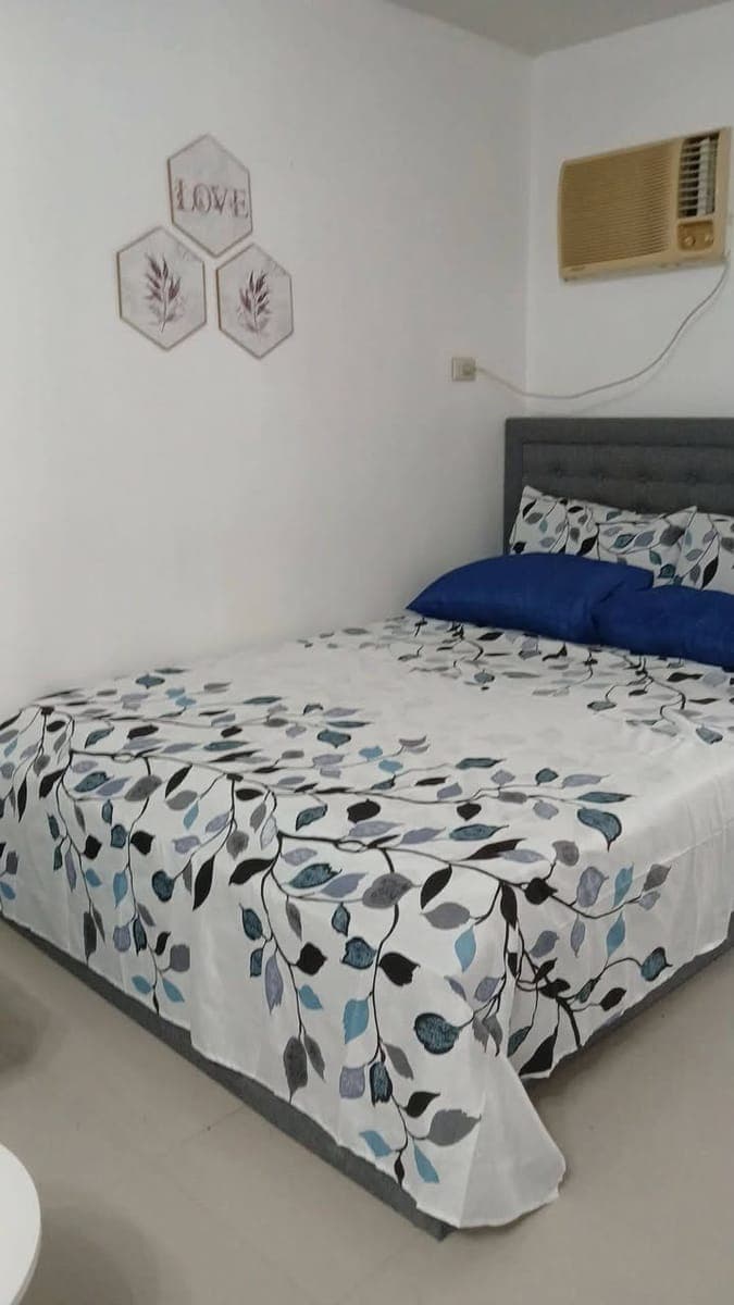 Condo for RENT fully furnished Airconditioned unit with Internet WiFi ready - photo 1