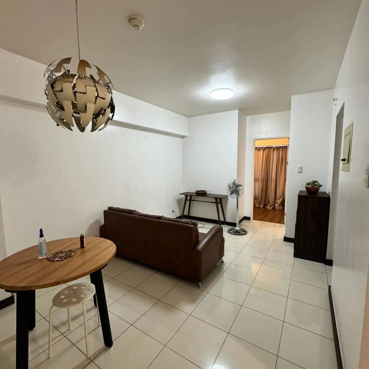 𝐅𝐎𝐑 𝐑𝐄𝐍𝐓: Fully Furnished 2 Bedroom with Parking | East Tower 19TH Floor | DMCI Lumiere, Pasig - photo 2