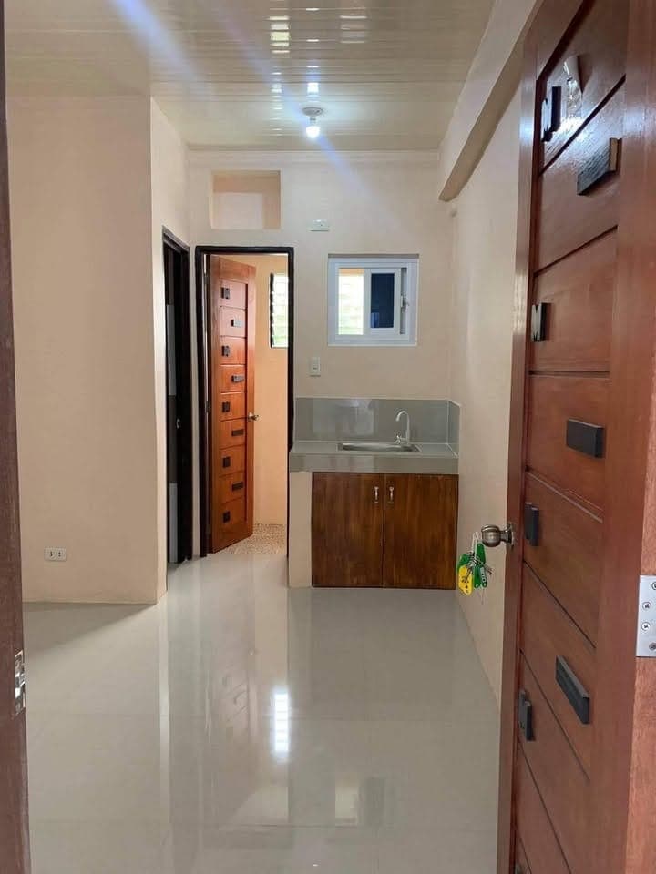 BUDGET-FRIENDLY APARTMENT! - photo 1