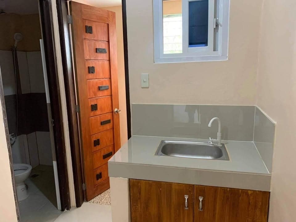 BUDGET-FRIENDLY APARTMENT! - photo 2