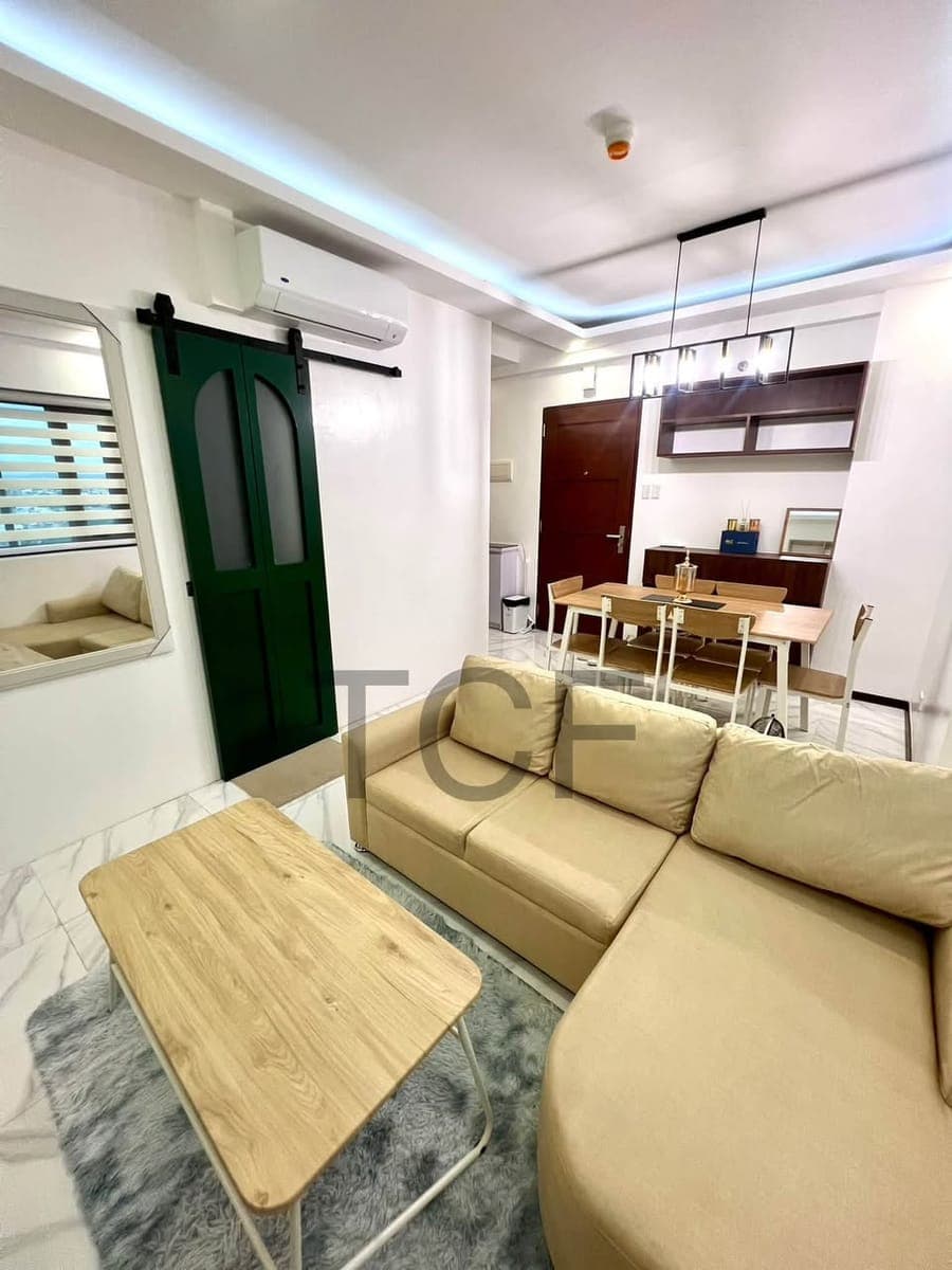 FOR RENT: 2-BR UNIT w/ BALCONY - photo 1