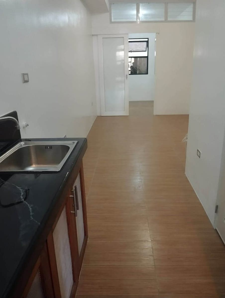 FOR RENT | 1-BEDROOM CONDO – MILLE CASE RESIDENCES - photo 1
