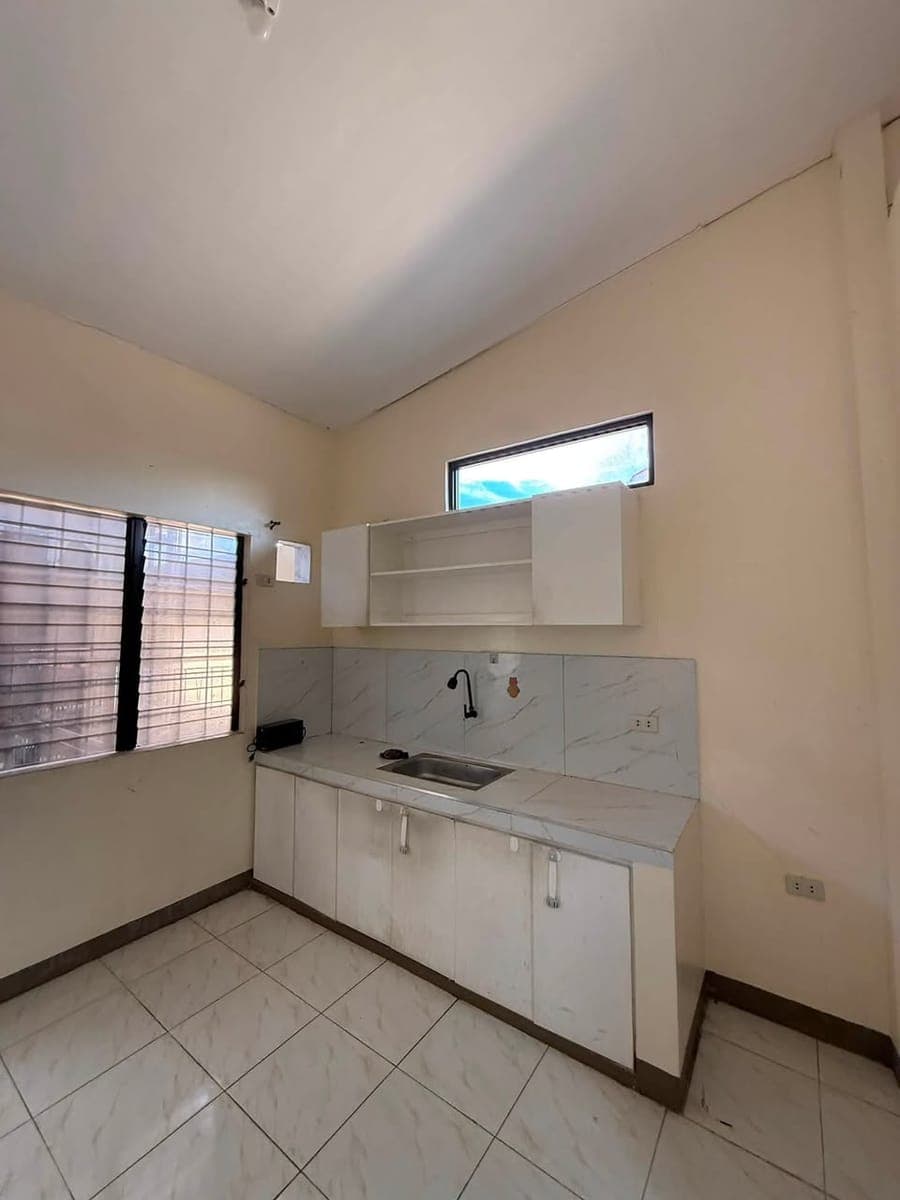 ROOM FOR RENT - photo 5