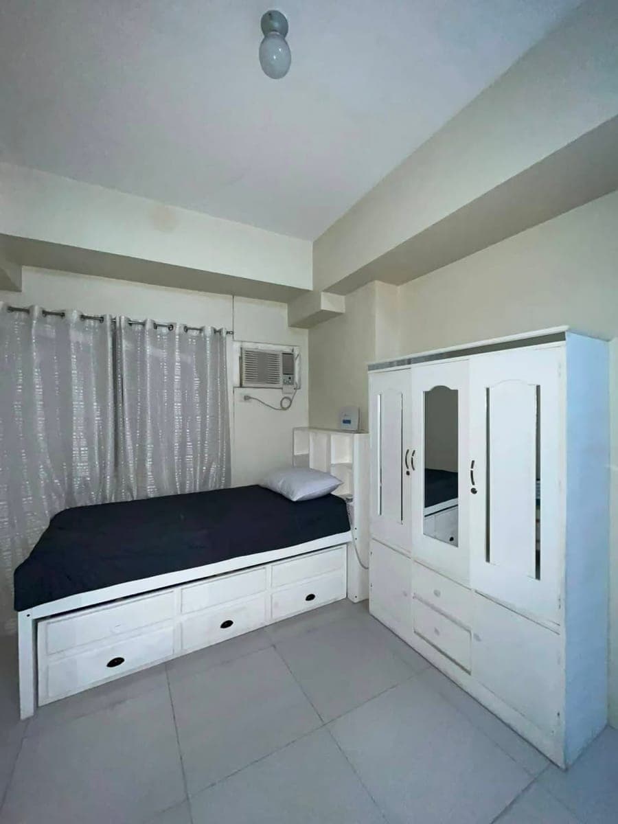 📣 Studio Unit Fully Furnished Condominium for Rent 📣 - photo 3