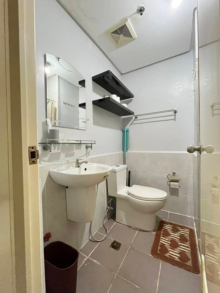 📣 Studio Unit Fully Furnished Condominium for Rent 📣 - photo 5