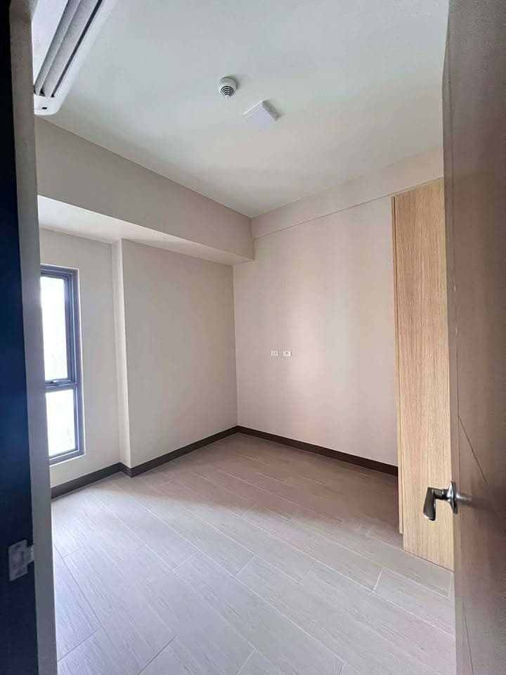 ⭕ 2BR UNIT AT 18TH AVENUE DE TRIOMPHE, PASIG ⭕ - photo 1