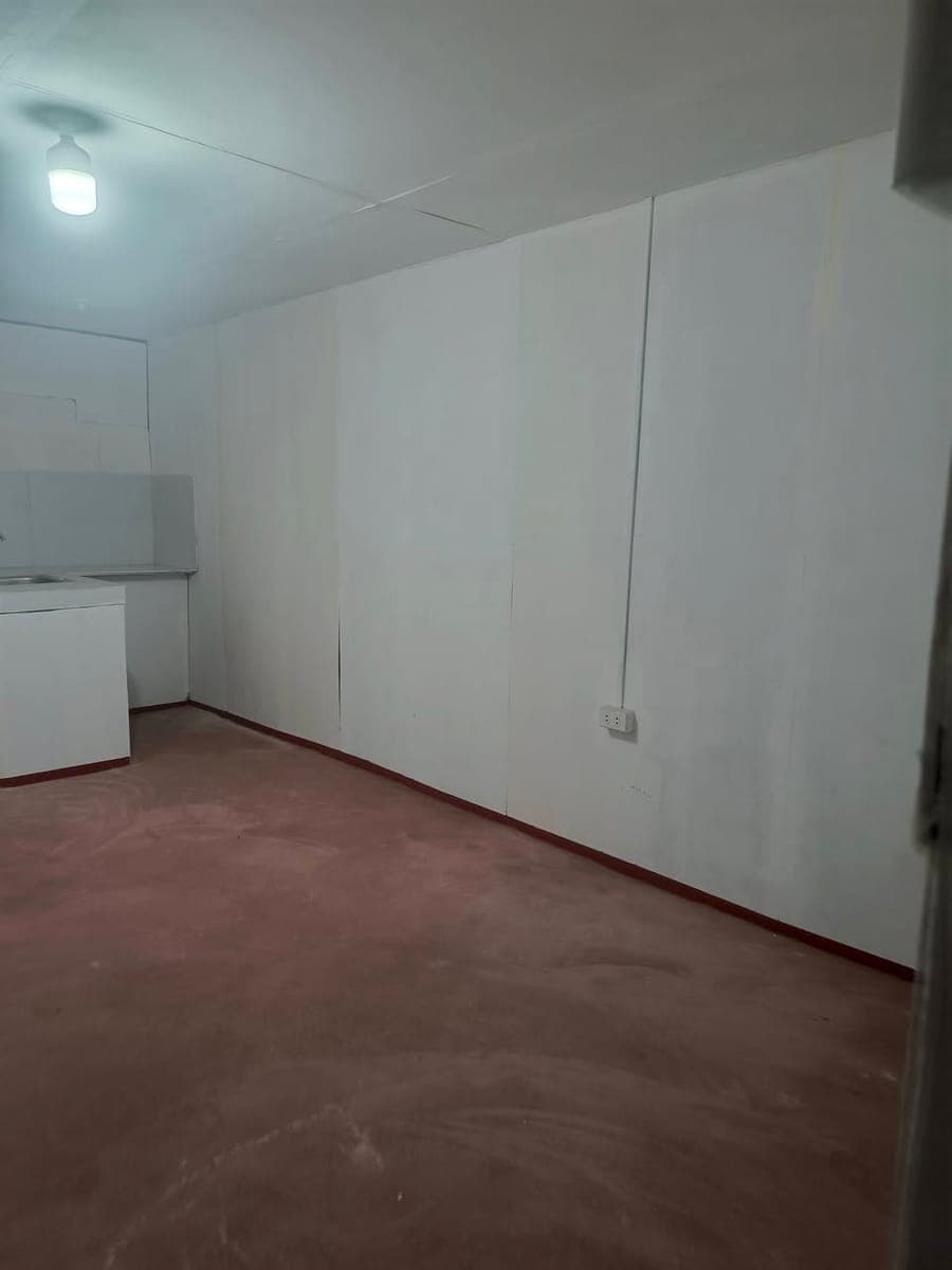 Studio type apartment for rent (Marikina City) - photo 3
