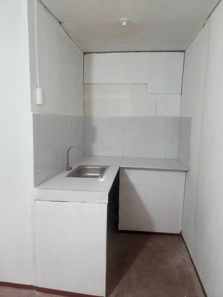 Studio type apartment for rent (Marikina City) - photo 5