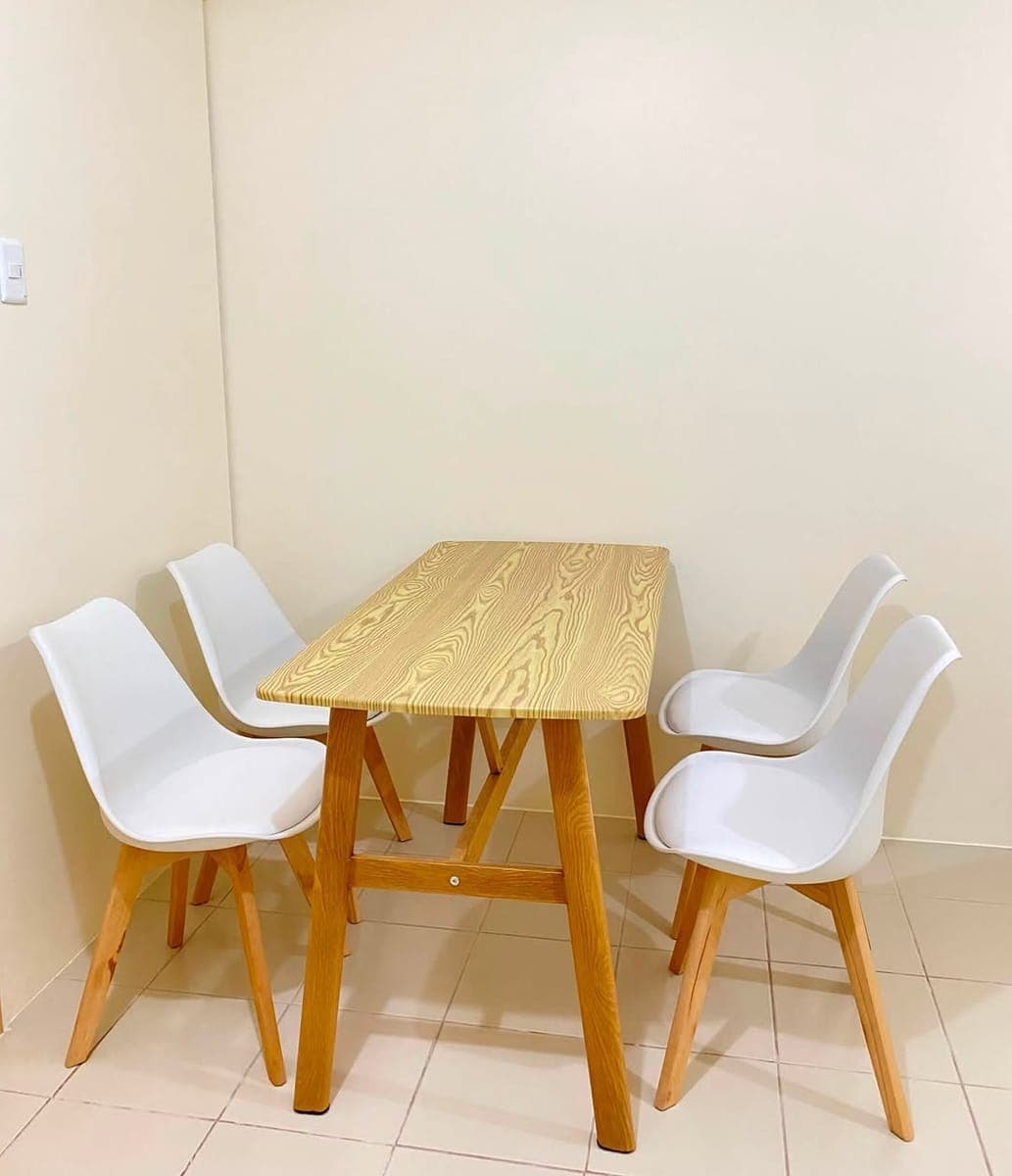 📣 Looking for 2 FEMALE TENANTS - only P4,800 per month per pax (shared bedroom w/ 1 current tenant) - photo 4