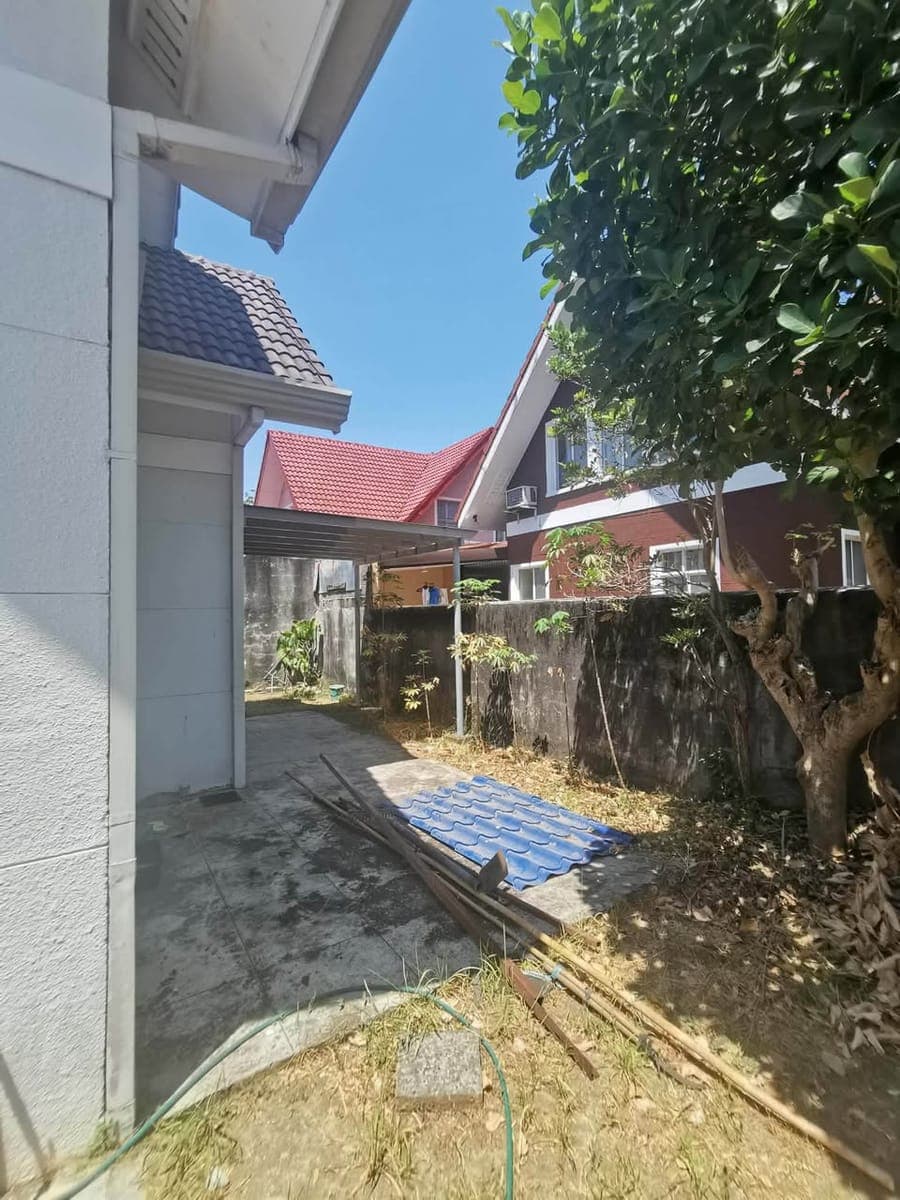 AVAILABLE FOR RENT 4BR Semi-furnished house for rent in a gated village in Santa Rosa, Laguna. Php 4... - photo 5