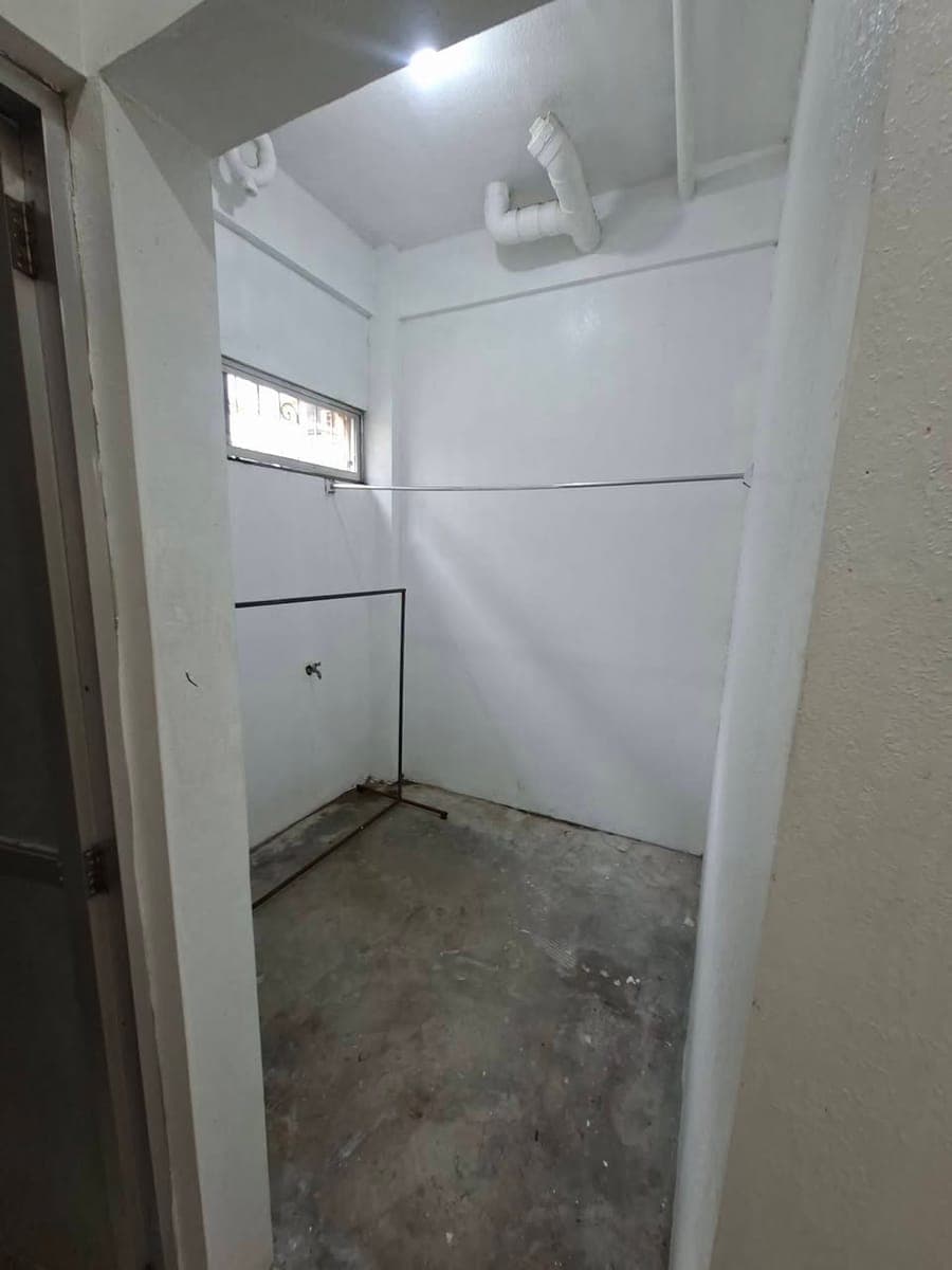 KINDLY READ FIRST AND UNDERSTAND.      FOR RENT: 1-BEDROOM  Unit in Putatan, 2nd Floor - photo 4