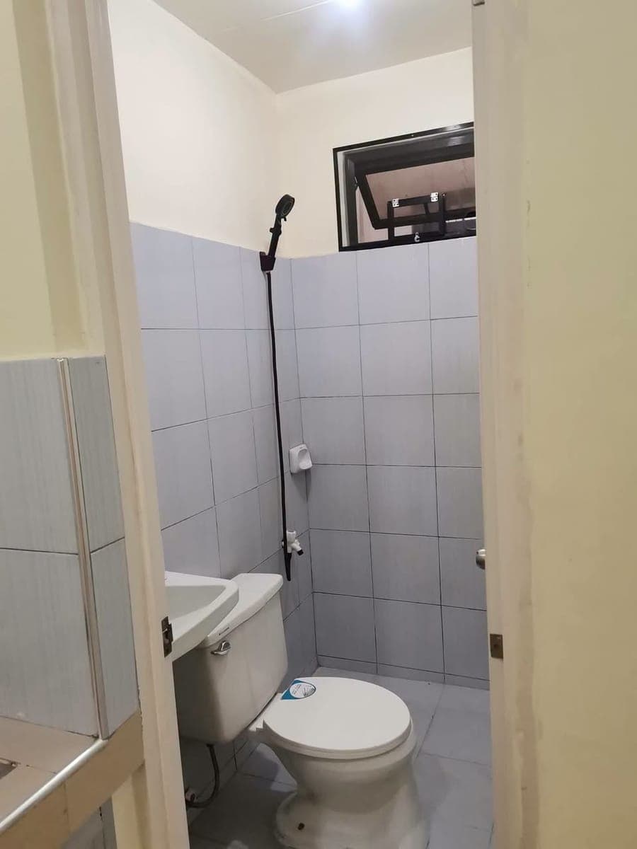 Studio type For Rent At Lilac St Brgy Concepcion II Marikina City - photo 5