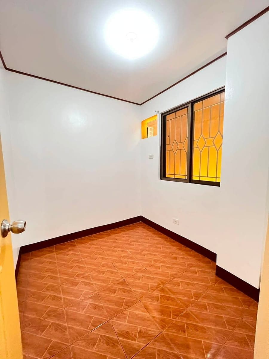 ✅ NEW UNIT AVAILABLE!! ✅ - photo 3