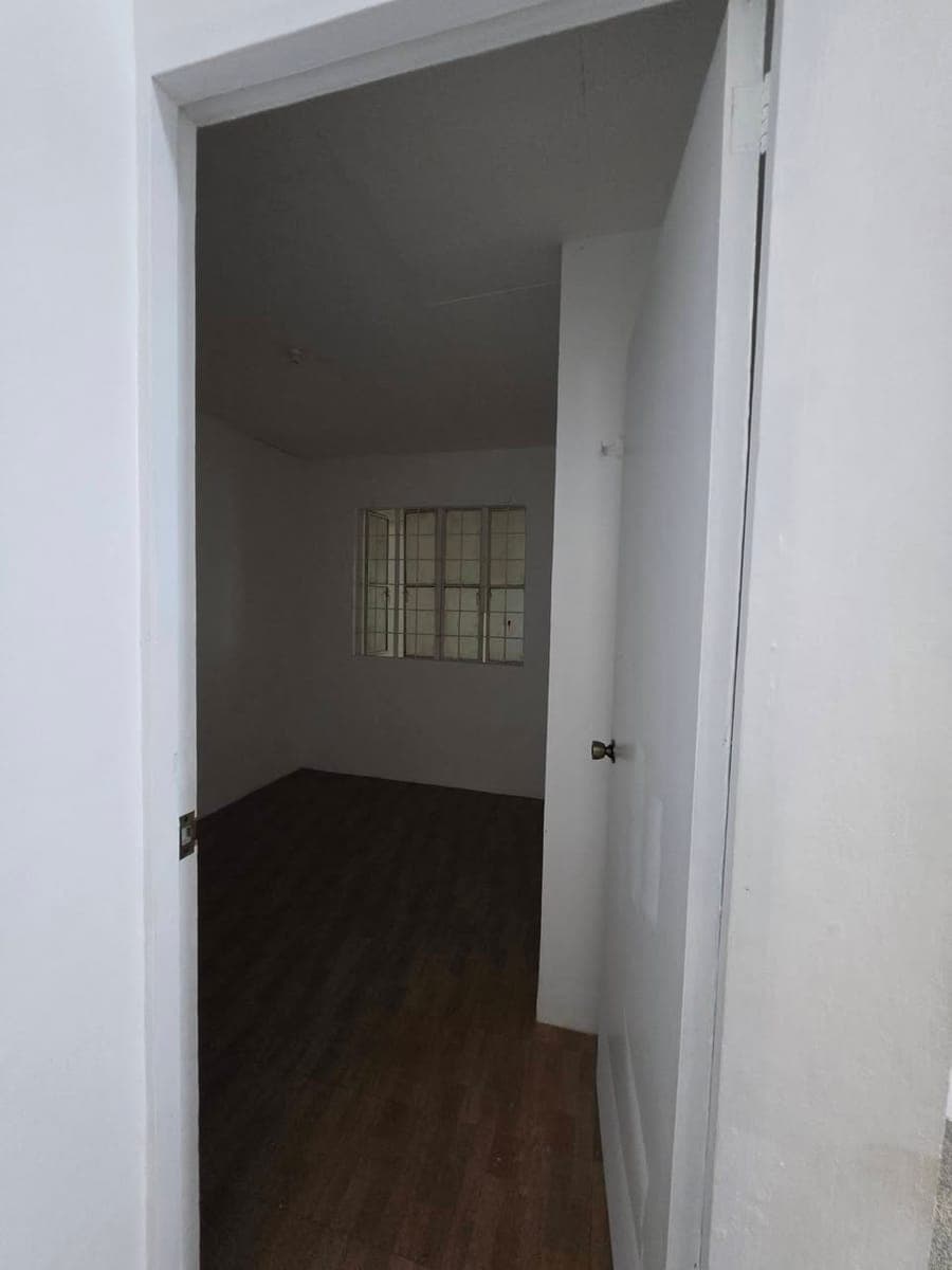 FOR RENT | Bungalow House - photo 3