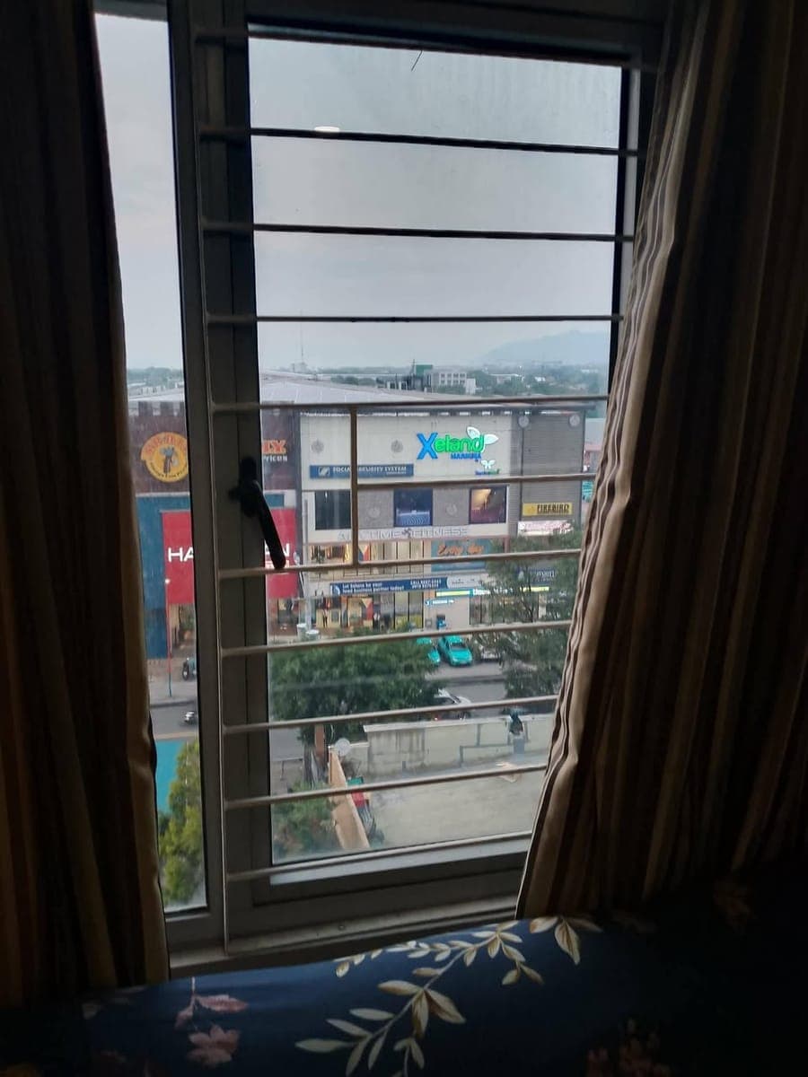 CONDO FOR RENT - photo 5