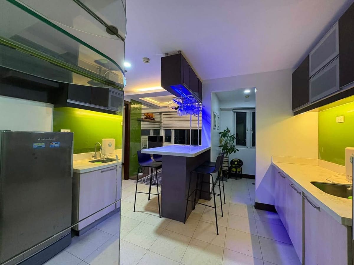 FOR RENT 2 BEDROOM UNIT - photo 2