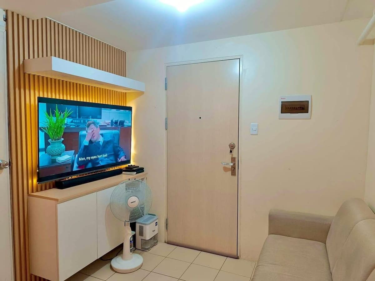 Condo Sharing for Male or Couple(2bedroom) - photo 5
