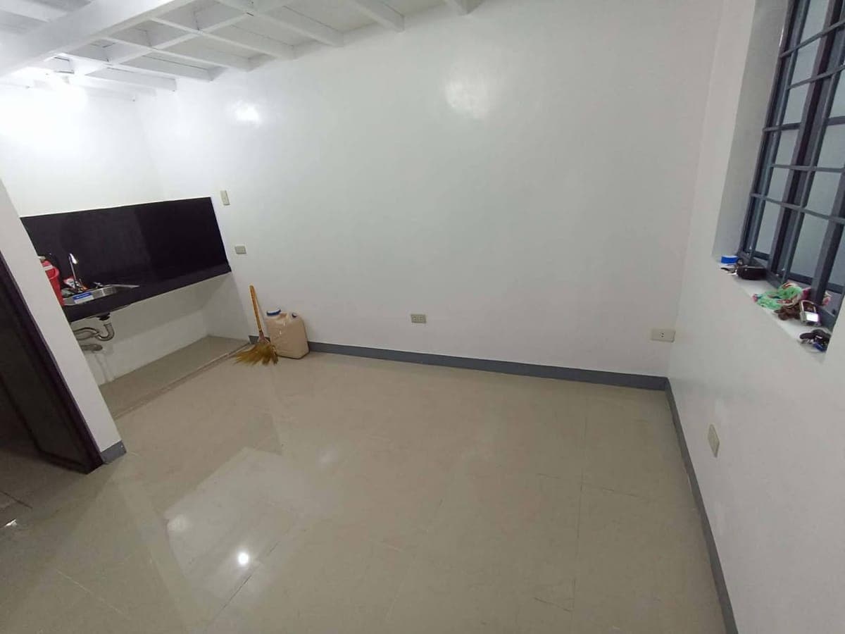 🏠THE FRONT UNIT IS OPEN FOR LONG-TERM RENTAL STARTING THIS SEPTEMBER (Newly built) - photo 3