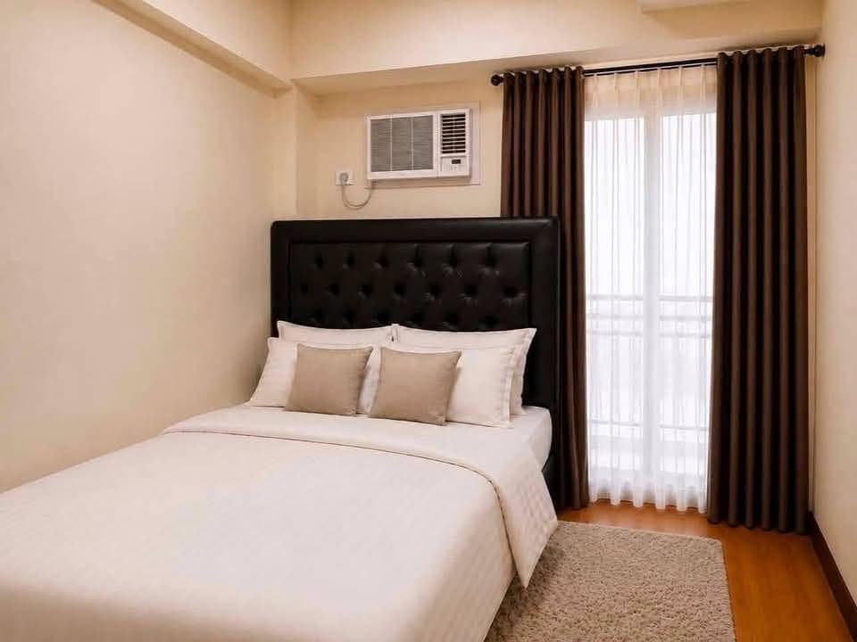 CONDO FOR RENT - photo 2
